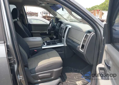 2009 Dodge Ram 1500 Slt/Sport/Trx z USA, uszkodzony, nr VIN 1D3HV18T99S786768